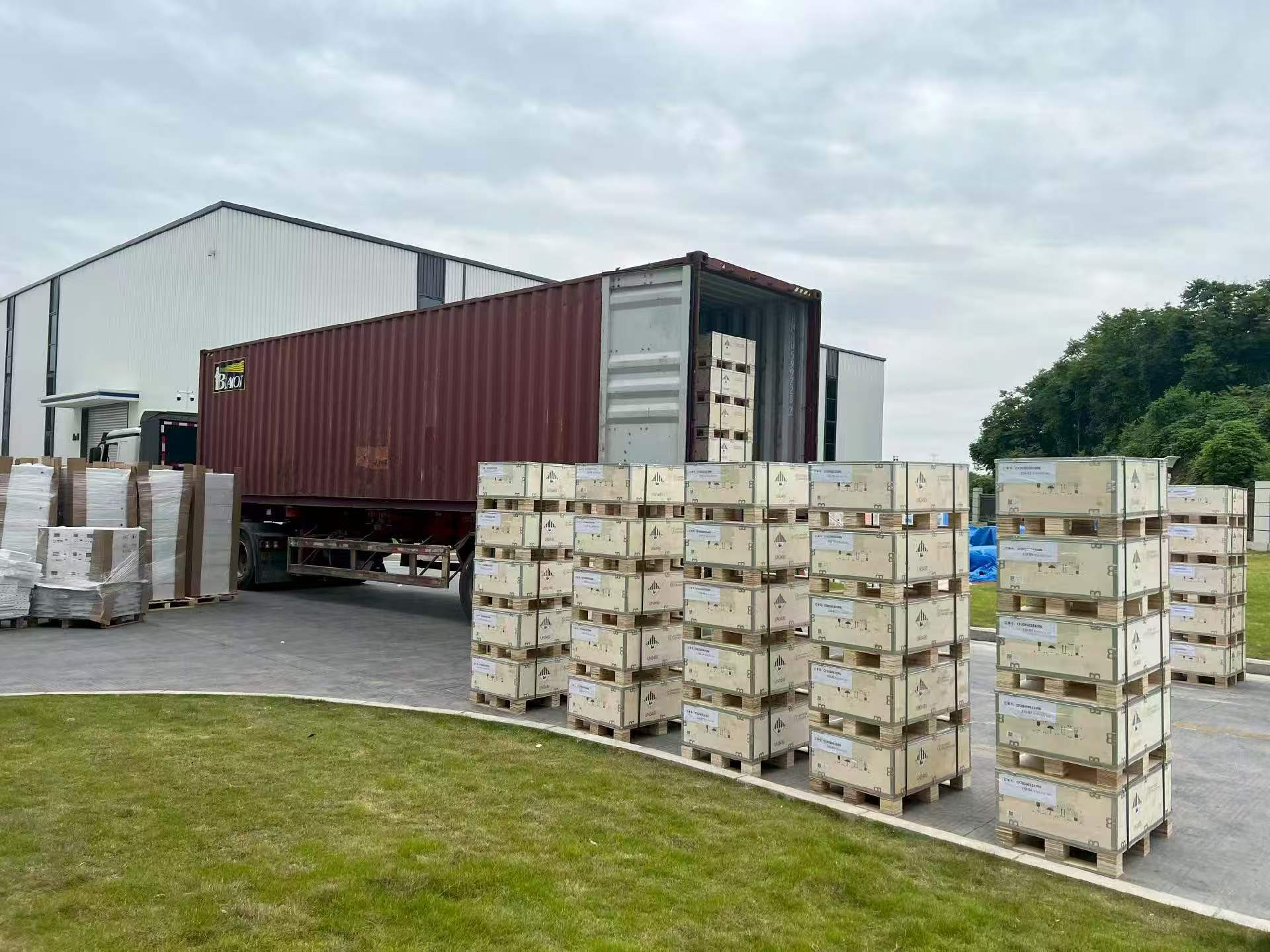 2.4MWh Energy Storage System to South America