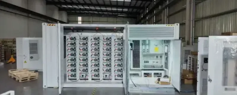 Energy-Storage-Cabinet-6
